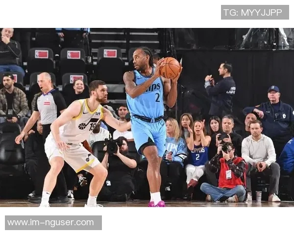 快船赛季常规表现16胜3负却遭遇3胜16负低迷期令人震惊